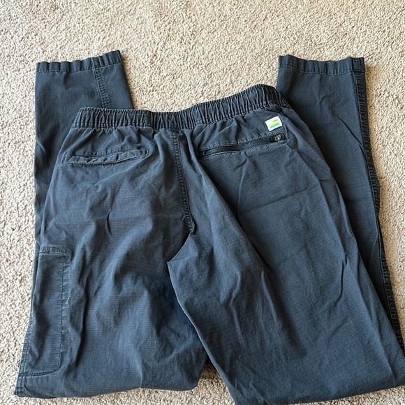 Vuori Ripstop DuraTerra Full Length Pant Charcoal Grey - Picture 4 of 12